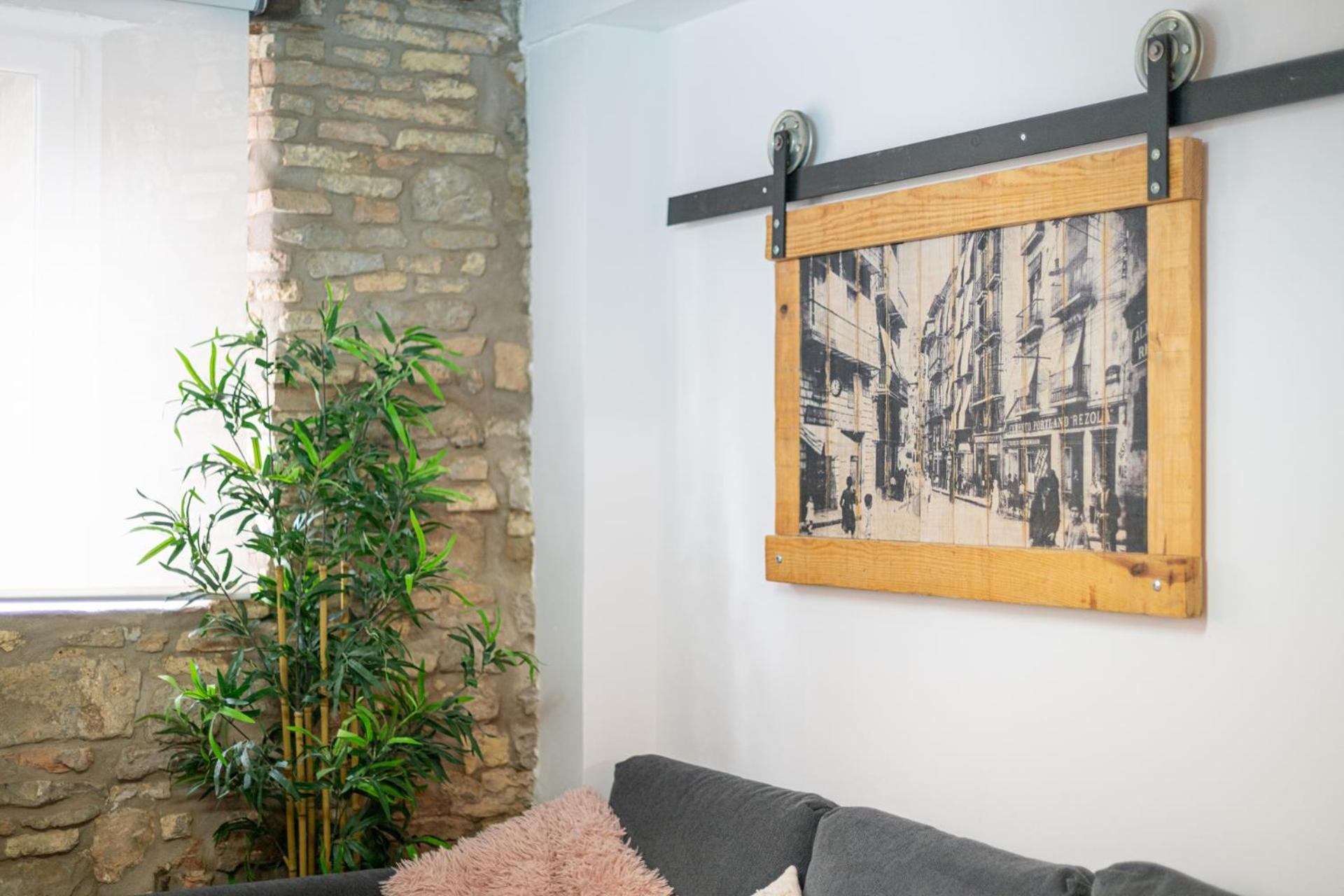 Encantador Apartamento En El Corazon De Pamplona Exterior foto