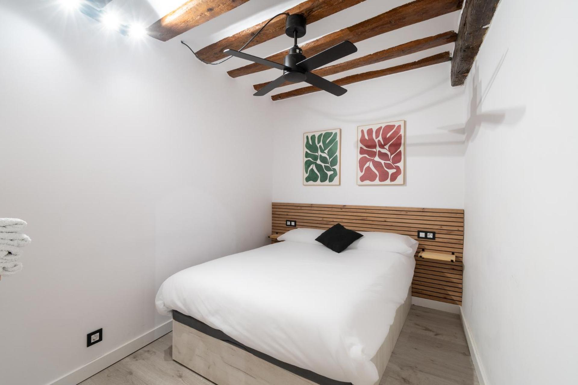 Encantador Apartamento En El Corazon De Pamplona Exterior foto