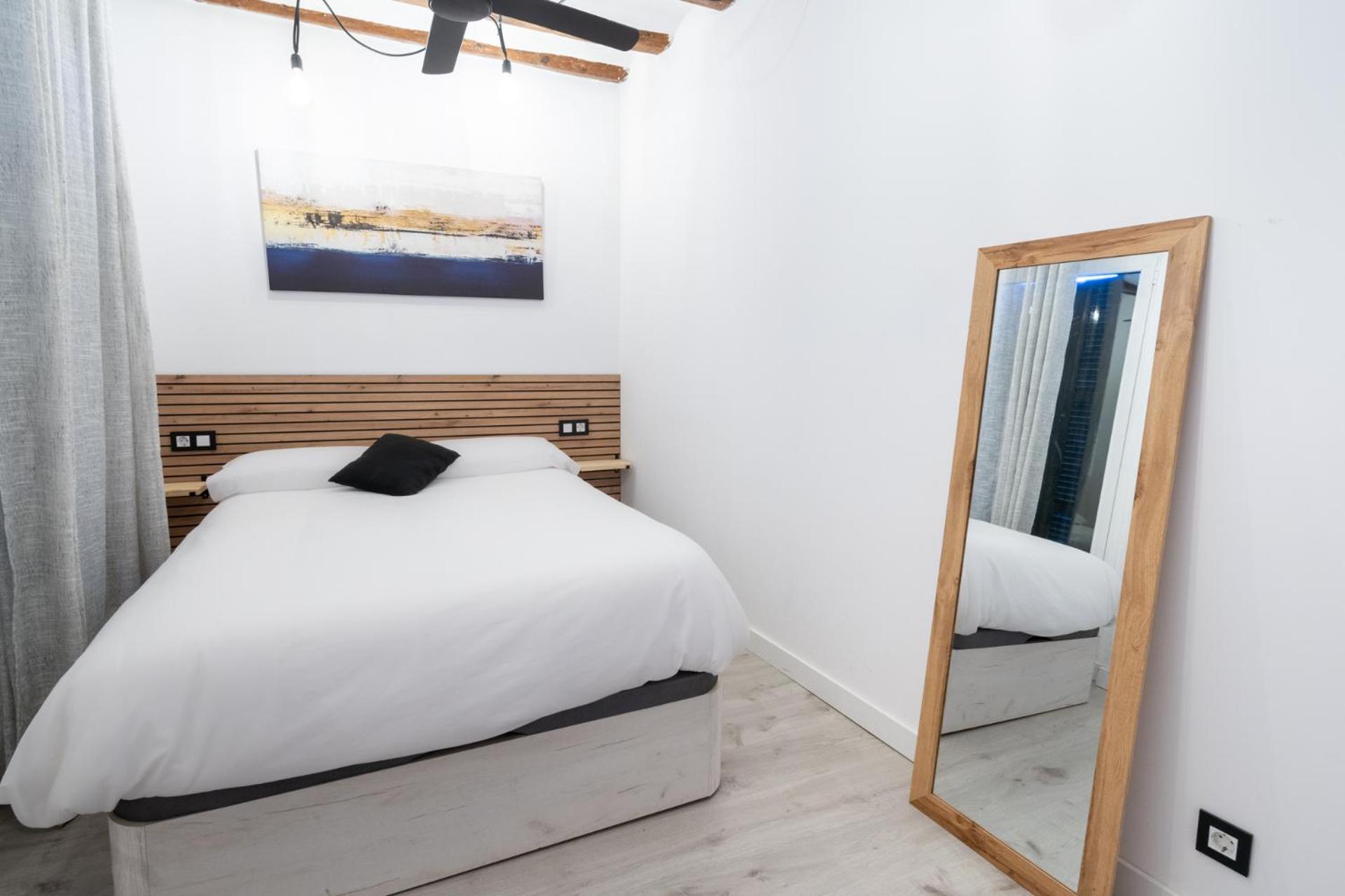 Encantador Apartamento En El Corazon De Pamplona Exterior foto